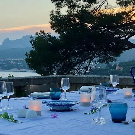 Domaine De Canaille * Cassis
